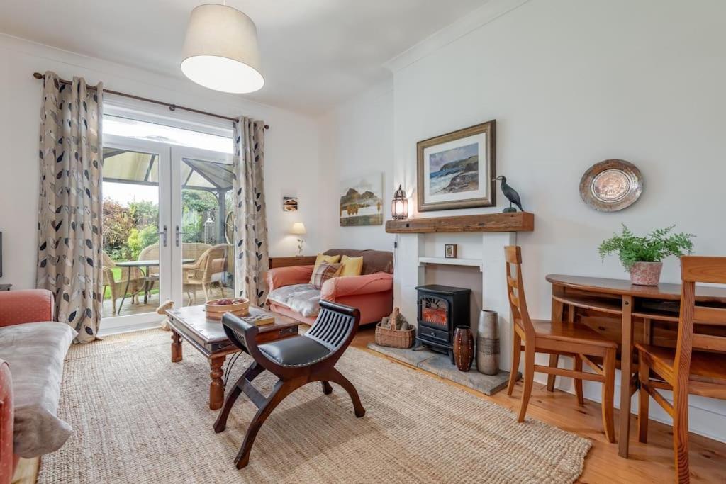 Heather Cottage, 2 Bedroom In Comrie Bagian luar foto